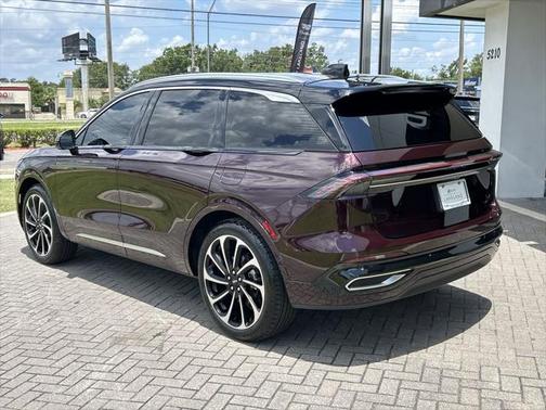 2024 Lincoln Nautilus Black Label