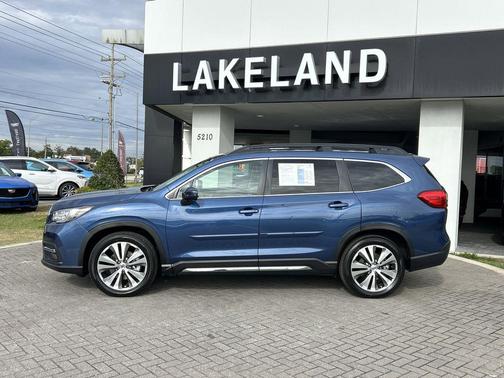 2022 Subaru Ascent Limited 8-Passenger