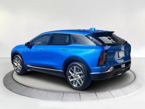 2026 Cadillac OPTIQ Luxury