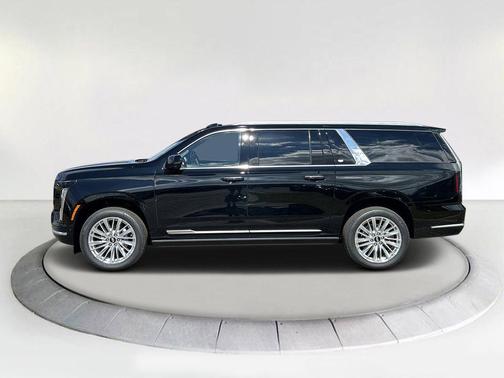 2026 Cadillac Escalade ESV Luxury