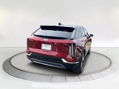 2026 Cadillac OPTIQ Premium Luxury
