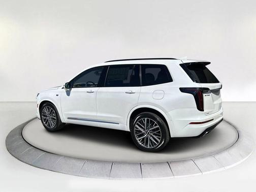 2025 Cadillac XT6 Sport AWD