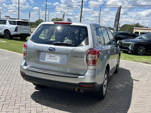 2016 Subaru Forester 2.5i