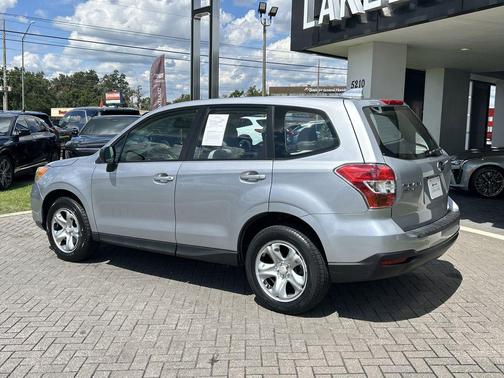2016 Subaru Forester 2.5i
