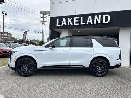 2026 Cadillac Escalade IQL Sport