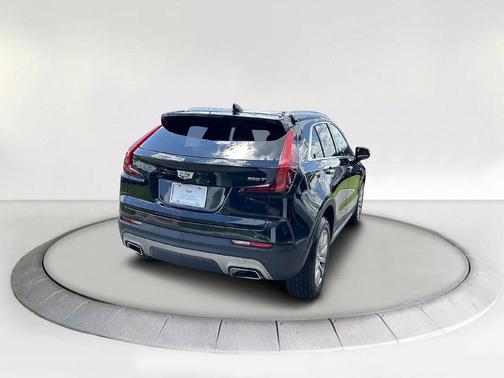 2021 Cadillac XT4 Premium Luxury