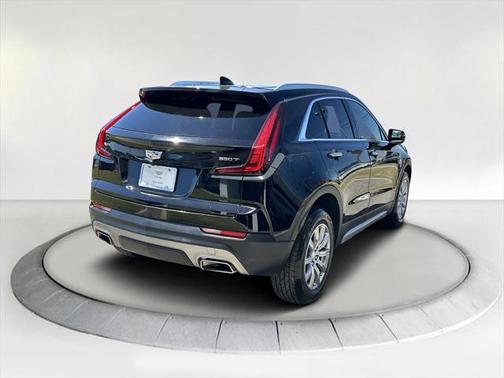 2021 Cadillac XT4 Premium Luxury