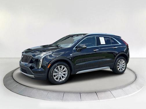 2021 Cadillac XT4 Premium Luxury