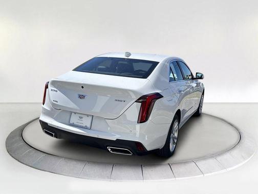 2026 Cadillac CT4 Luxury RWD