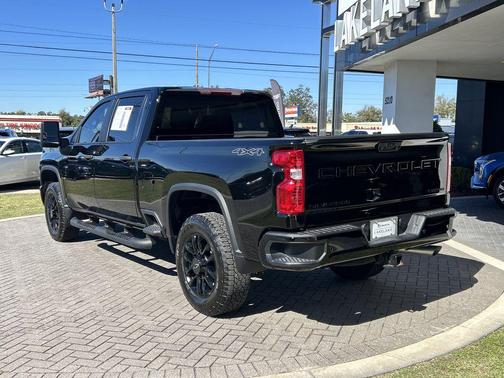2025 Chevrolet Silverado 2500 Custom