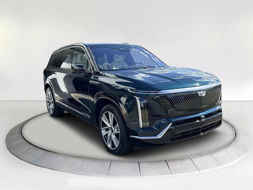 2026 Cadillac VISTIQ Luxury