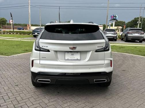 2025 Cadillac XT4 Sport