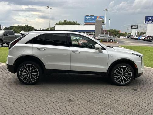 2025 Cadillac XT4 Sport