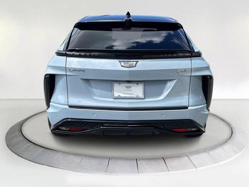 2026 Cadillac LYRIQ V