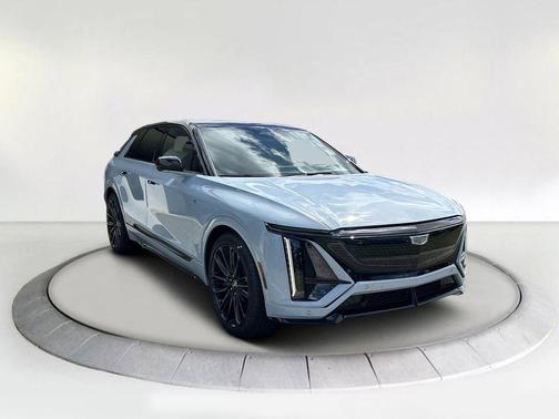 2026 Cadillac LYRIQ V