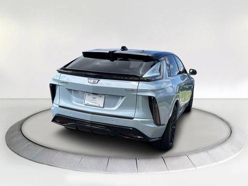 2026 Cadillac LYRIQ V