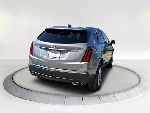 2025 Cadillac XT5 Luxury