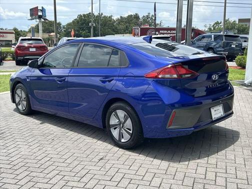 2020 Hyundai IONIQ Hybrid Blue