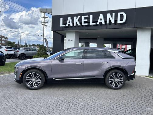 2026 Cadillac LYRIQ Premium Luxury