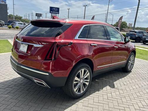 2025 Cadillac XT5 Premium Luxury