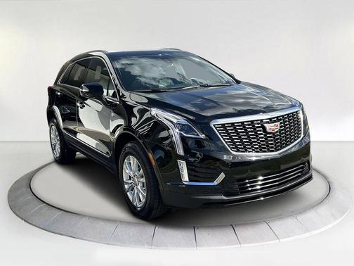 2026 Cadillac XT5 Luxury