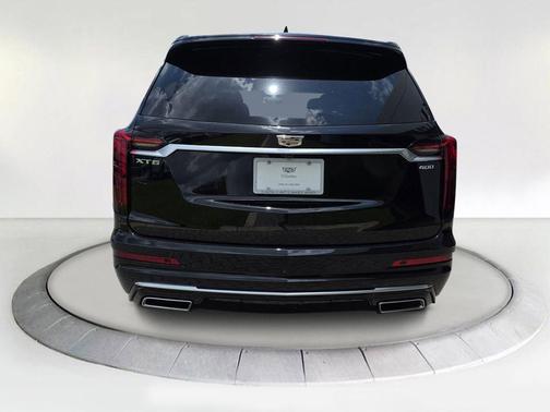 2025 Cadillac XT6 Premium Luxury FWD
