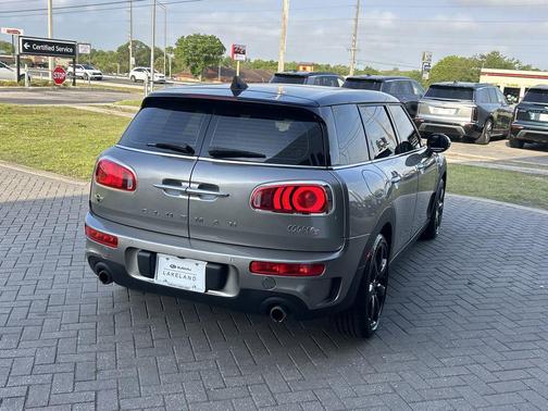 2016 MINI Clubman Cooper S