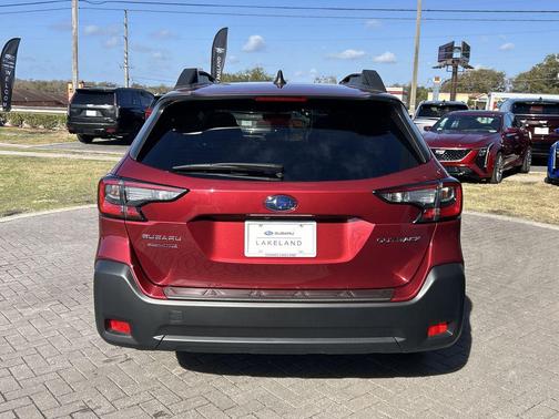 2025 Subaru Outback Premium