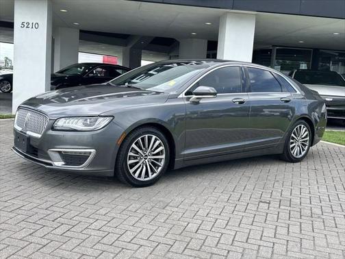 2020 Lincoln MKZ Standard