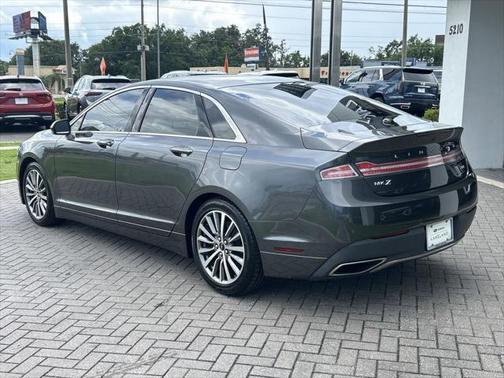 2020 Lincoln MKZ Standard