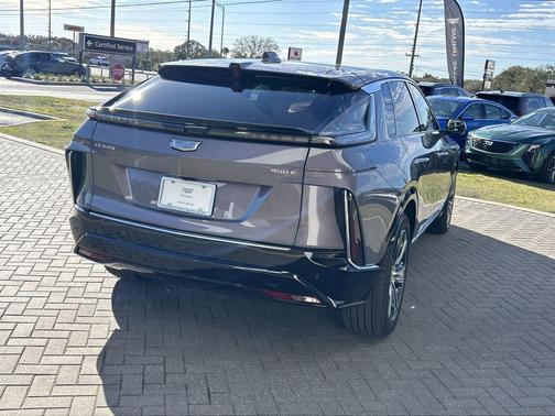 2026 Cadillac LYRIQ Premium Luxury