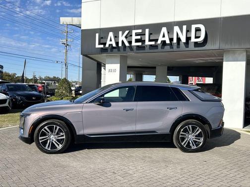 2026 Cadillac LYRIQ Premium Luxury