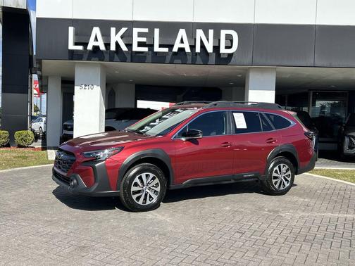 2025 Subaru Outback Premium