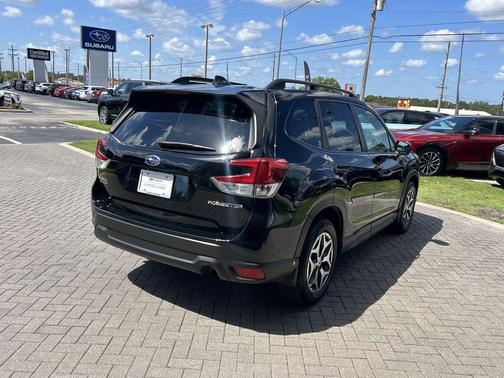2021 Subaru Forester Premium