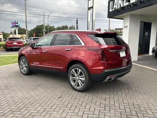2025 Cadillac XT5 Premium Luxury