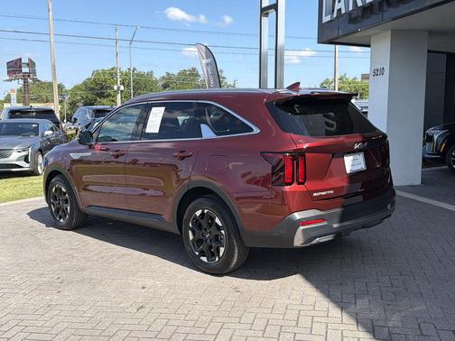 Dawning Red 2025 Kia Sorento S