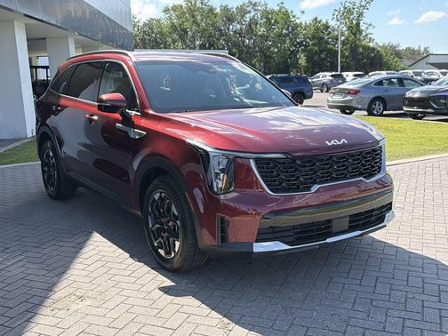 Dawning Red 2025 Kia Sorento S