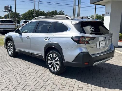 2025 Subaru Outback Touring