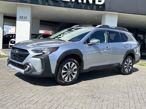 2025 Subaru Outback Touring