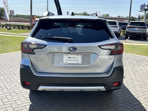 2025 Subaru Outback Touring