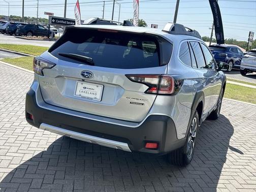 2025 Subaru Outback Touring