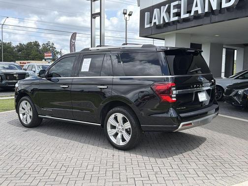 Black Metallic 2024 Ford Expedition Platinum