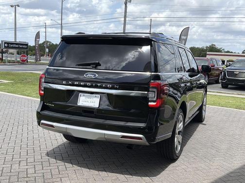 Black Metallic 2024 Ford Expedition Platinum