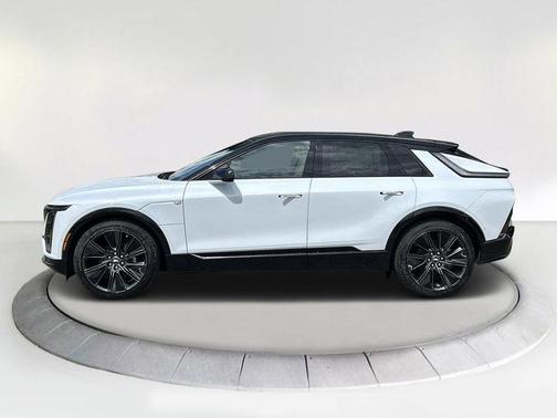 2026 Cadillac LYRIQ Signature Sport