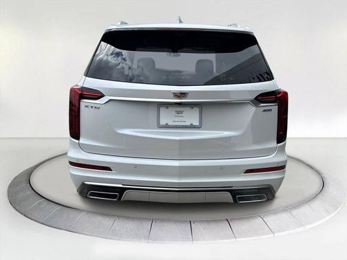 2025 Cadillac XT6 Premium Luxury FWD
