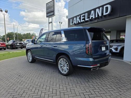 2025 Cadillac Escalade Premium Luxury