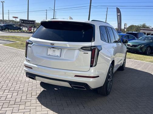 2023 Cadillac XT6 Sport AWD