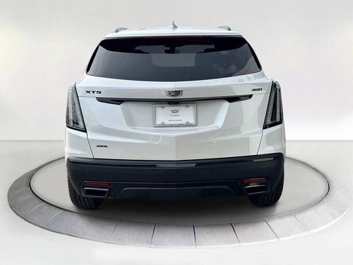 2026 Cadillac XT5 Sport