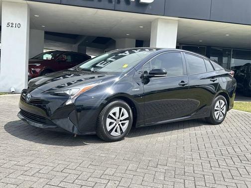 2016 Toyota Prius Three