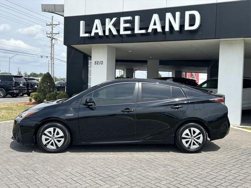 2016 Toyota Prius Three